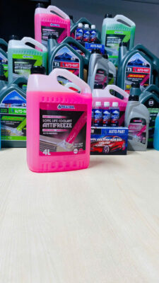 nước làm mát ô tô có mấy loại